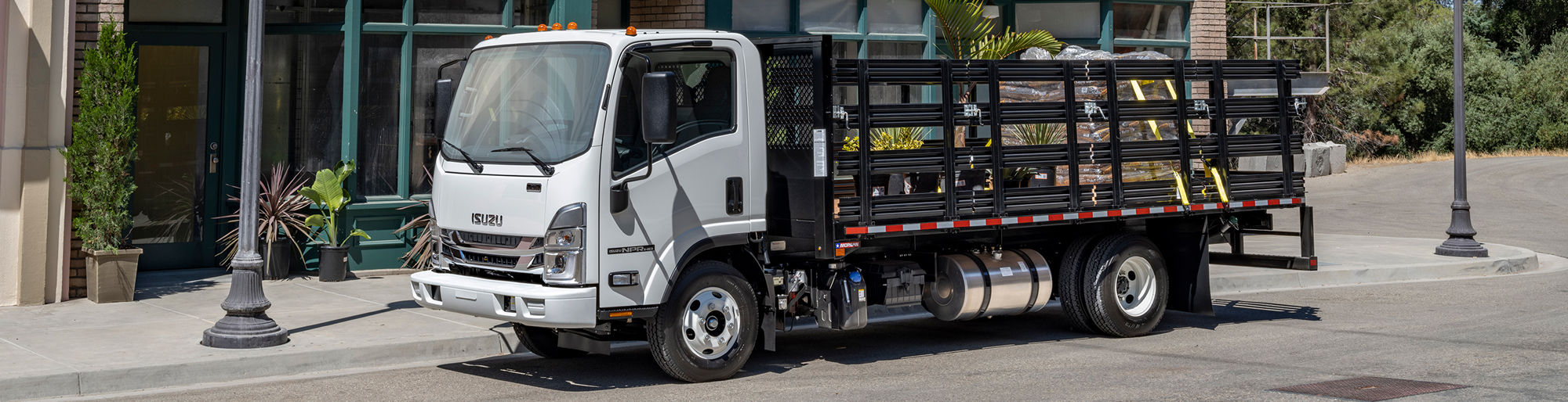 New Isuzu N-Series Diesel Truck